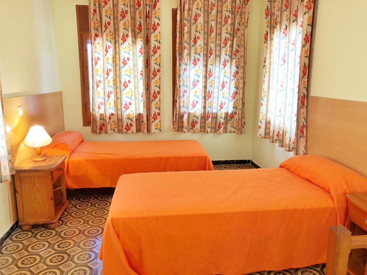 Rentalmar Villa Cristina Families Only Miami Playa Εξωτερικό φωτογραφία